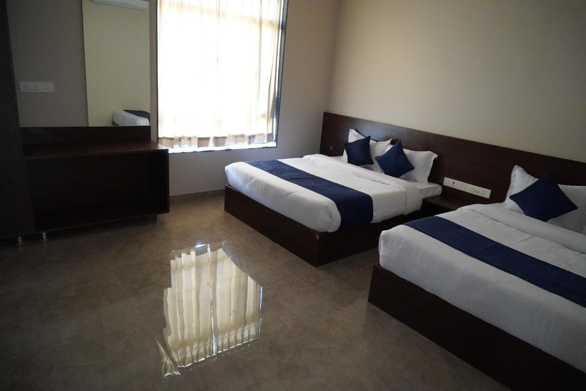 Hotel Sisodiya Palace Khātu 외부 사진