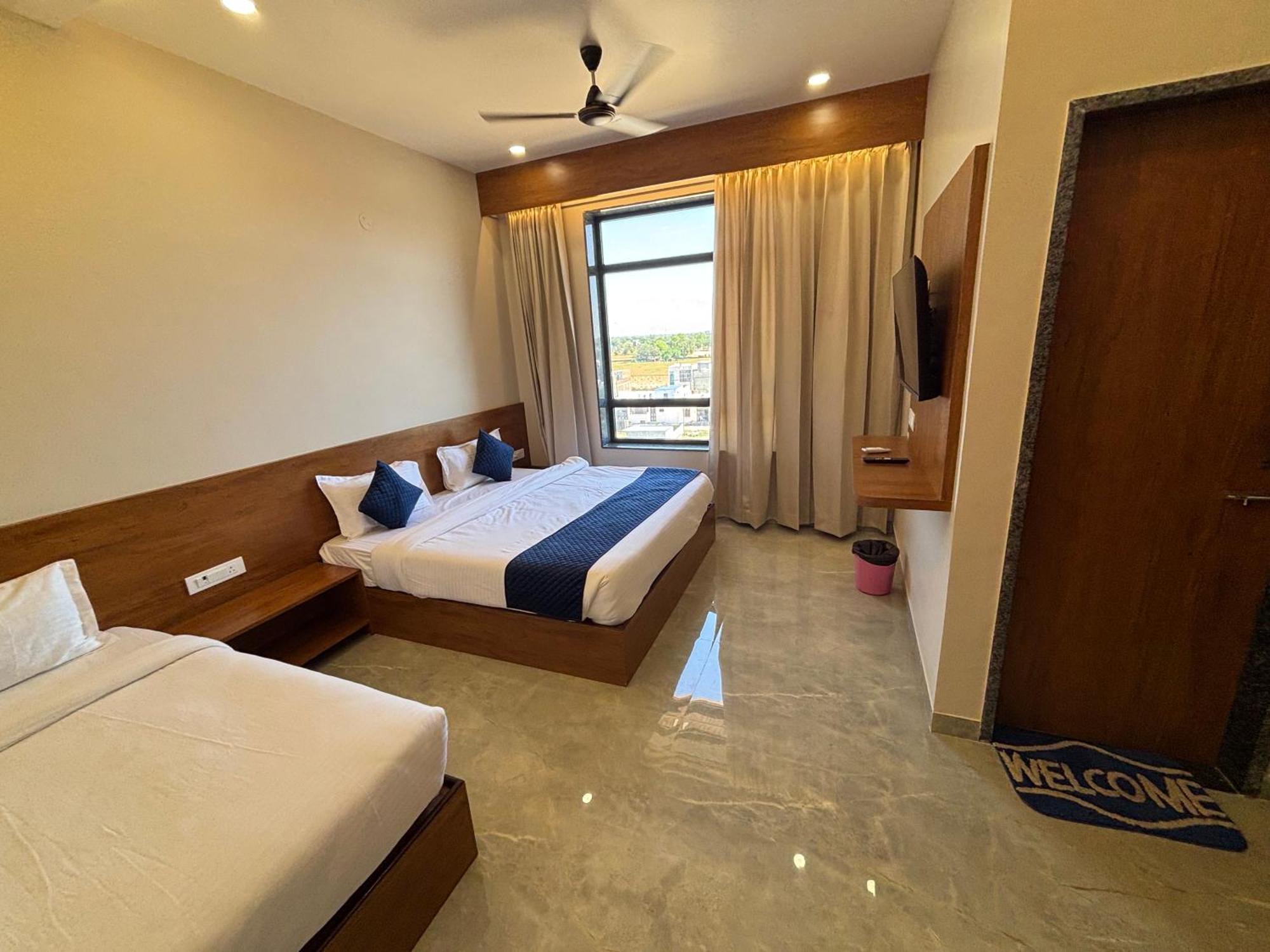 Hotel Sisodiya Palace Khātu 외부 사진